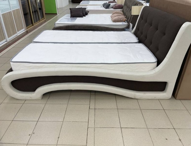 Кровать Leonardo в ткани