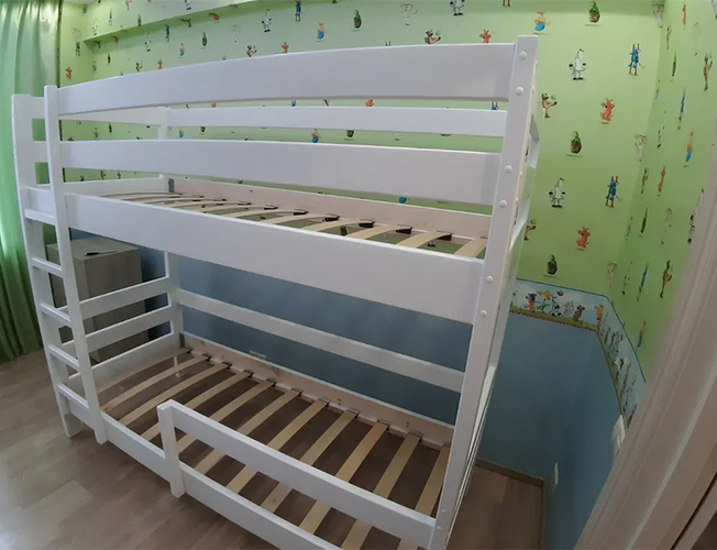 Кровать двухъярусная Кадет-2 с бортиком-планкой